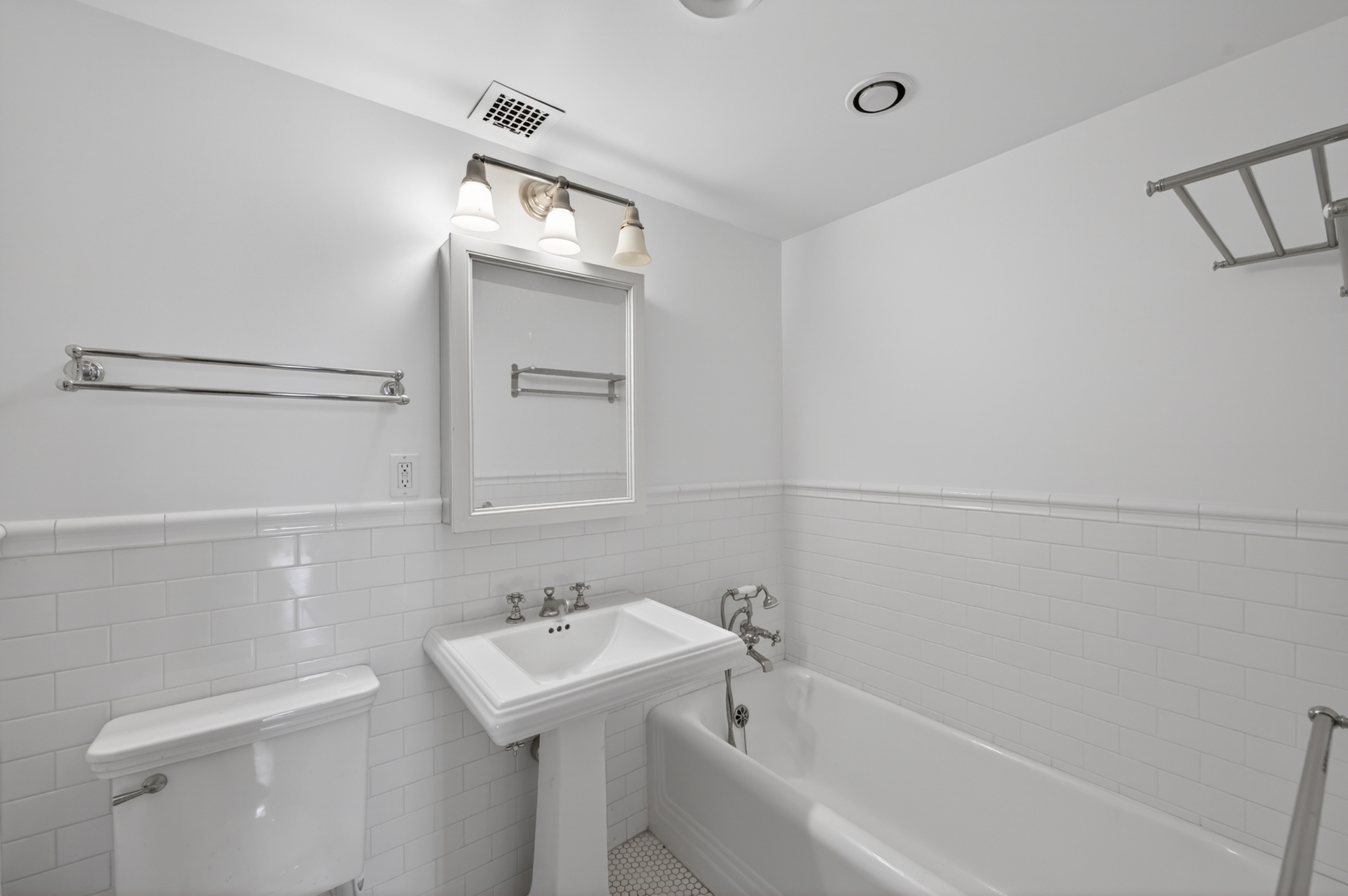 350 West 57th Street 14B Clinton New York NY 10019