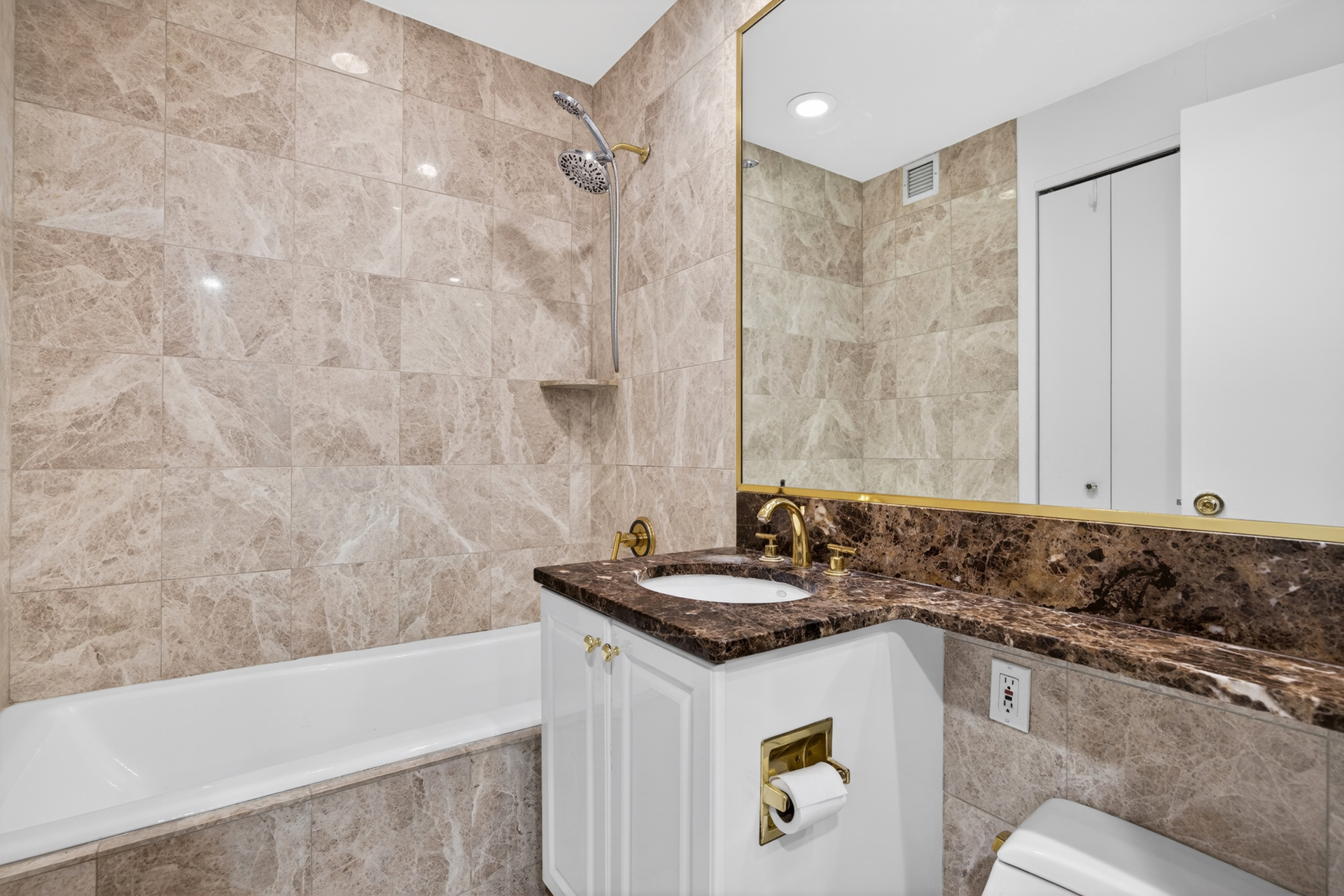 220 Riverside Blvd. 3R Lincoln Square New York NY 10069