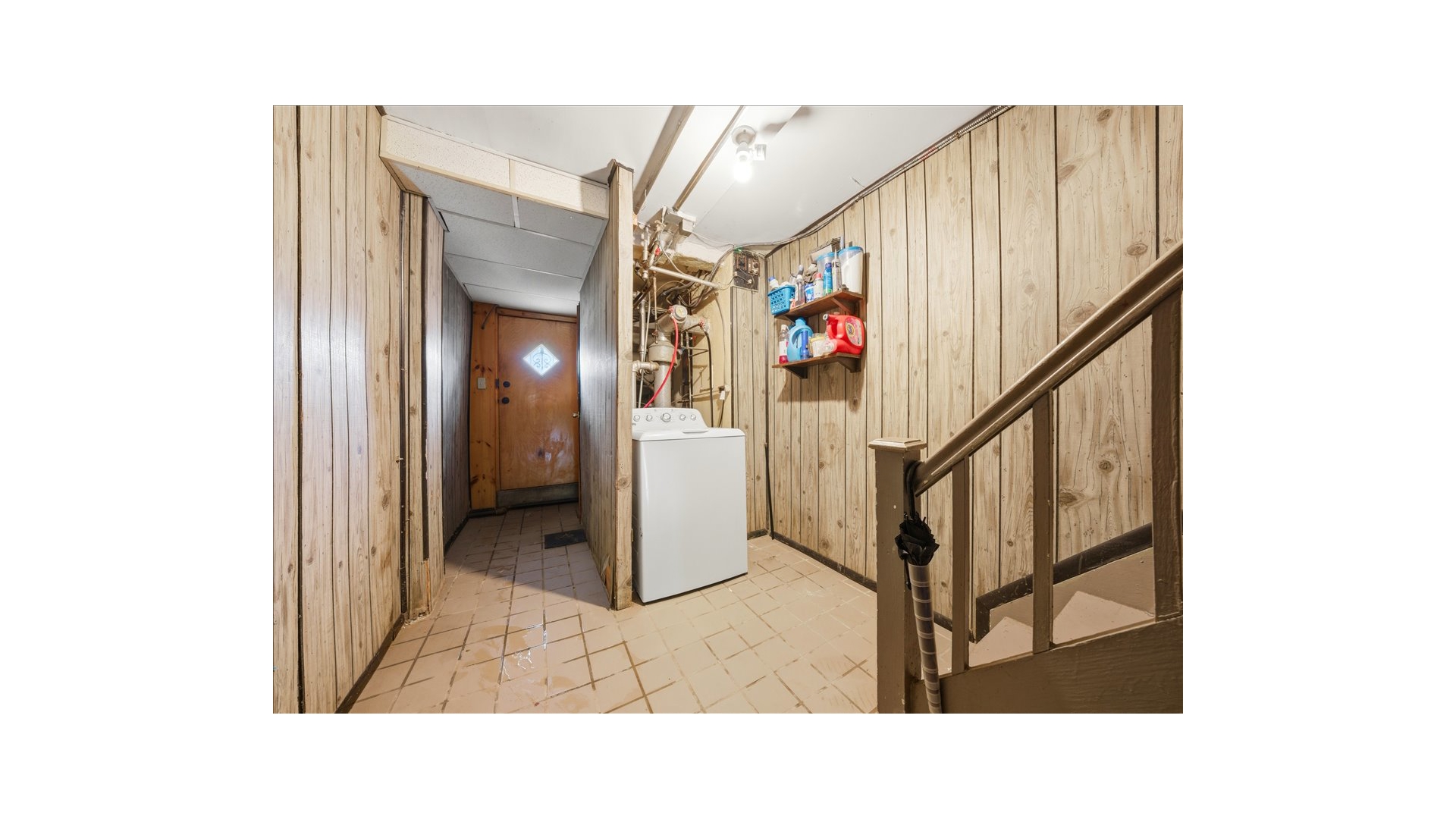 4425 Richardson Avenue Wakefield Bronx NY 10470