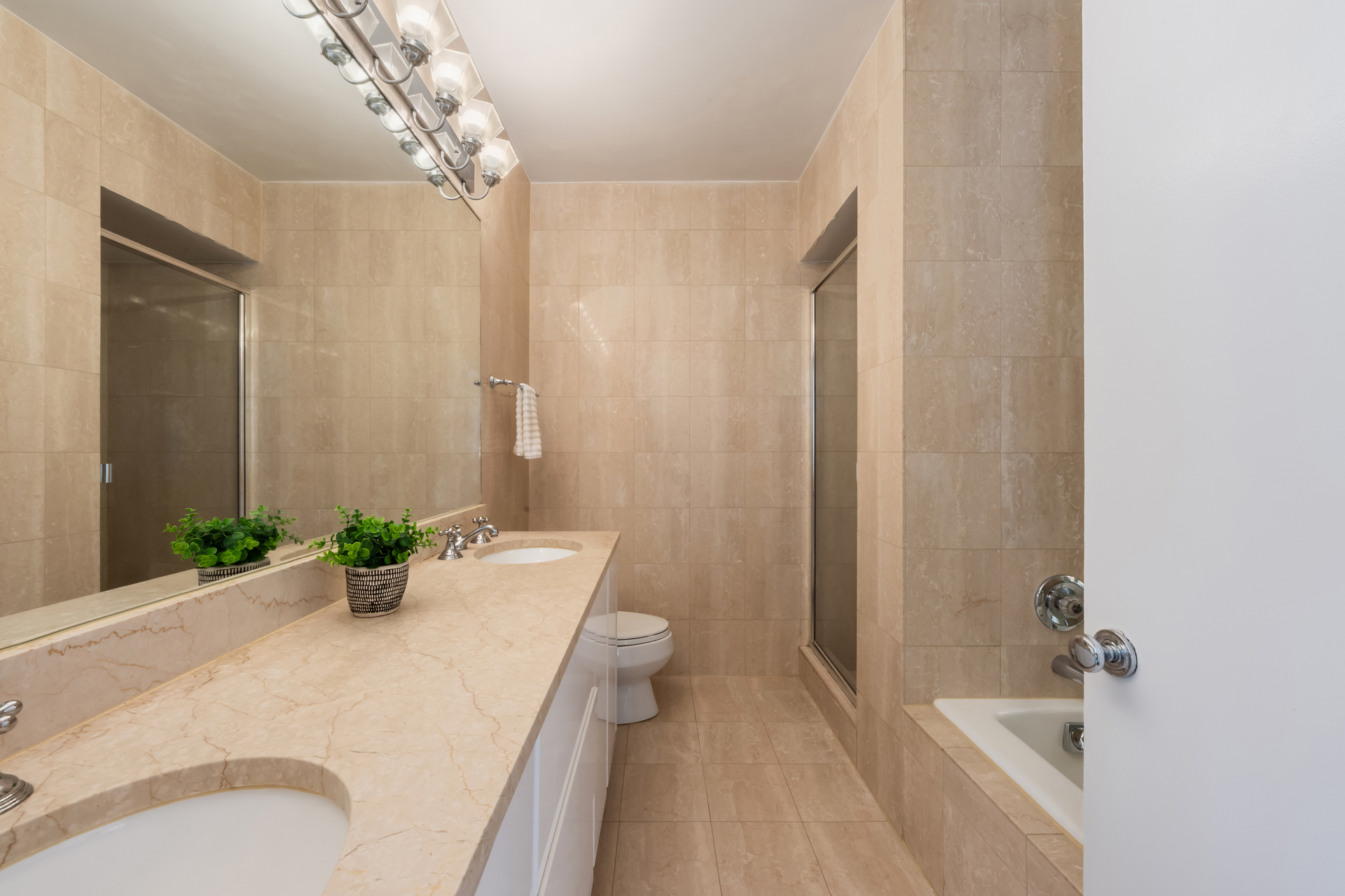 200 East 69th Street 7L Upper East Side New York NY 10021