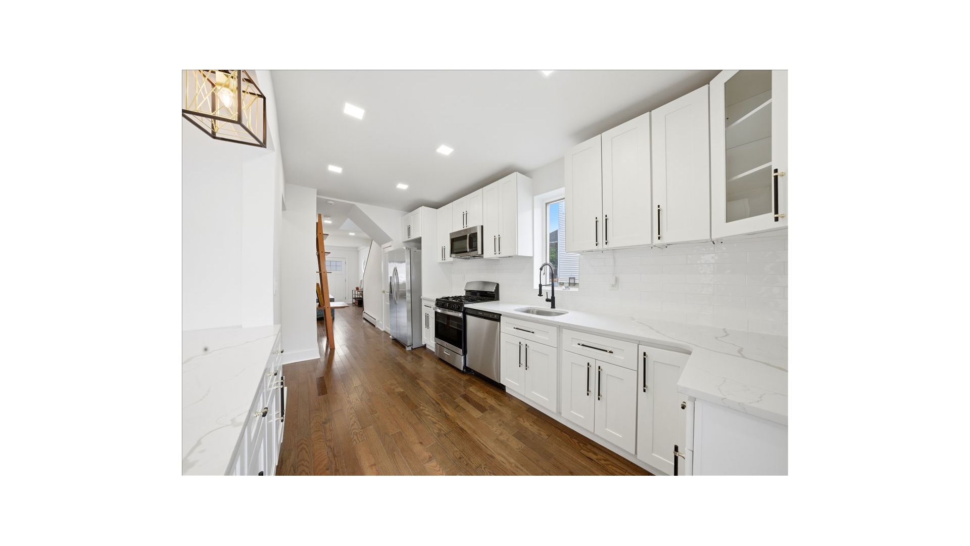 916 Clarence Avenue Throgs Neck Bronx NY 10465