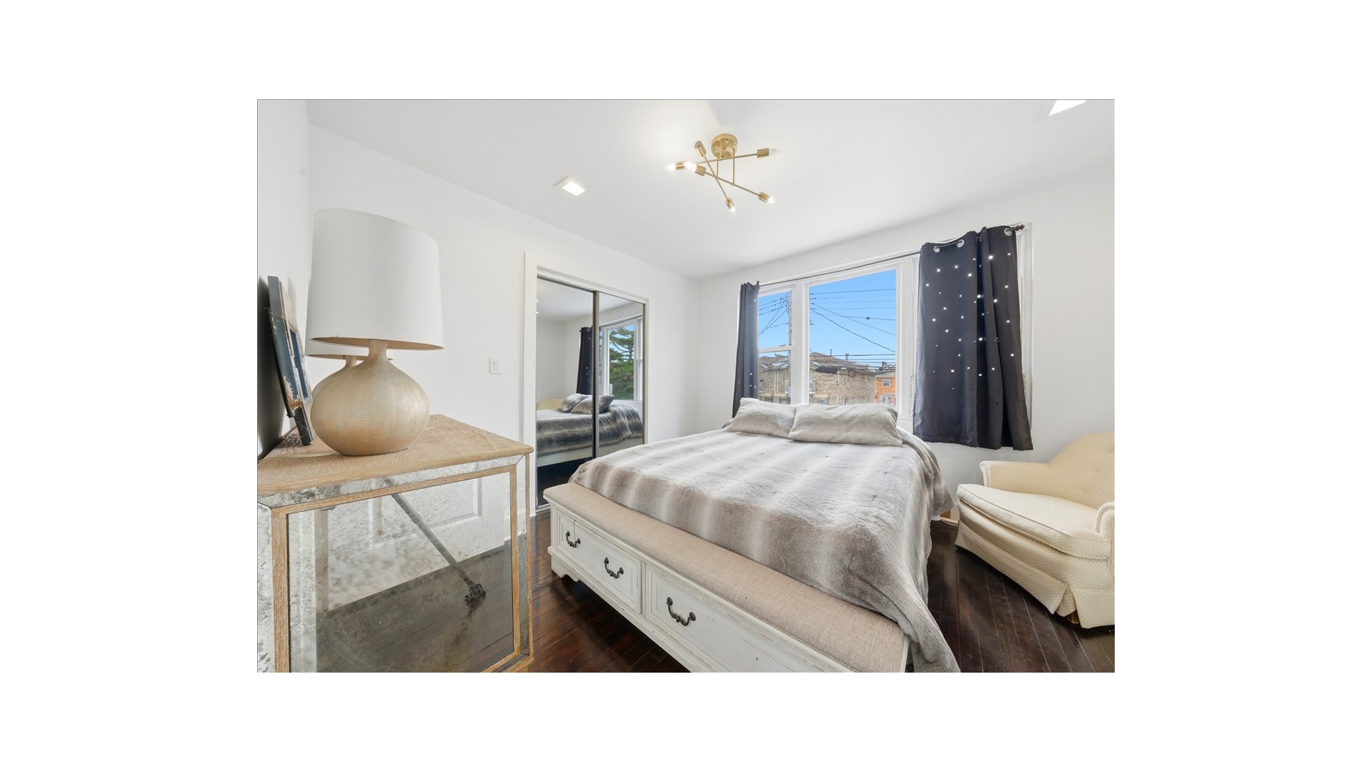 916 Clarence Avenue Throgs Neck Bronx NY 10465