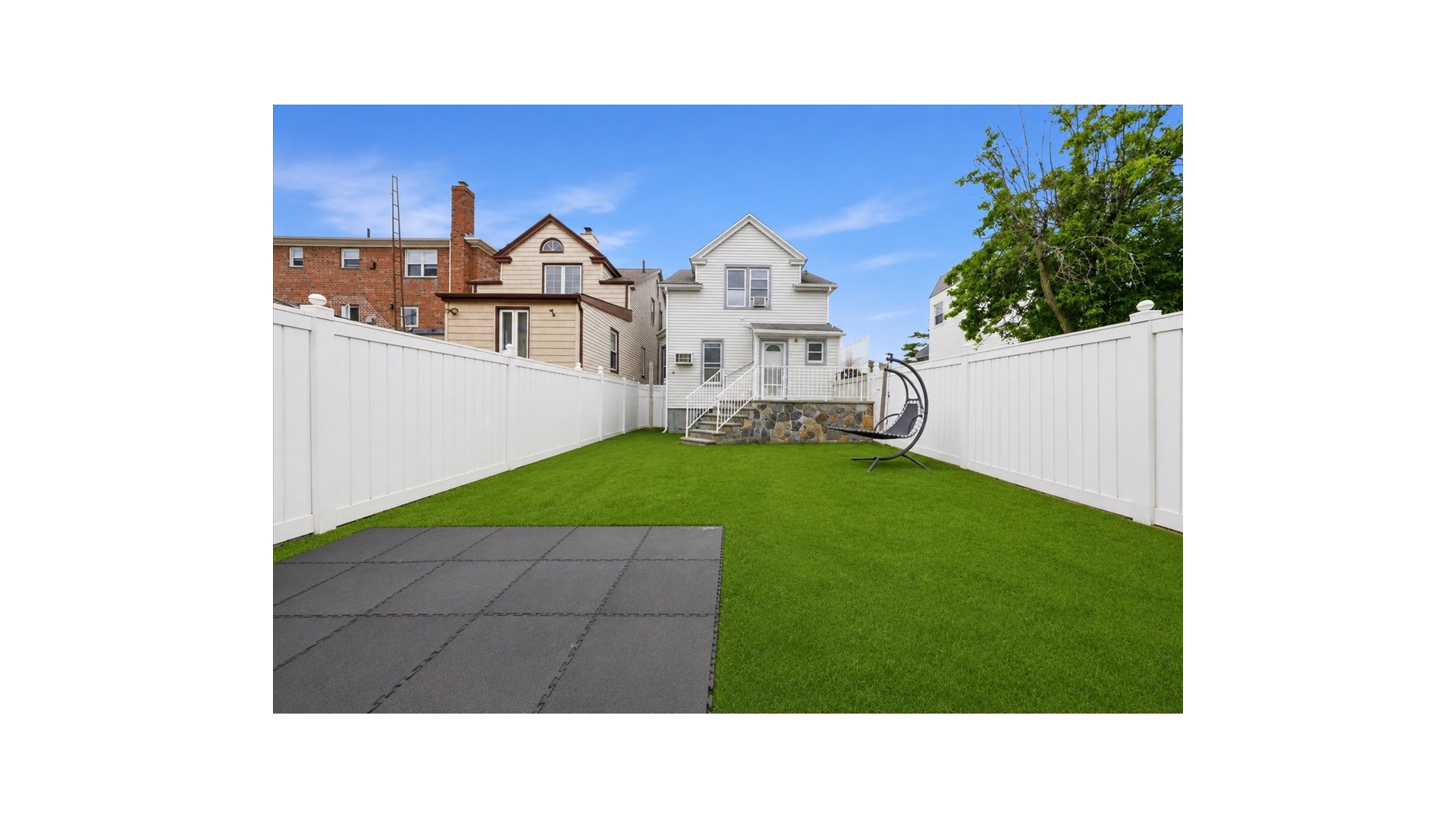 916 Clarence Avenue Throgs Neck Bronx NY 10465