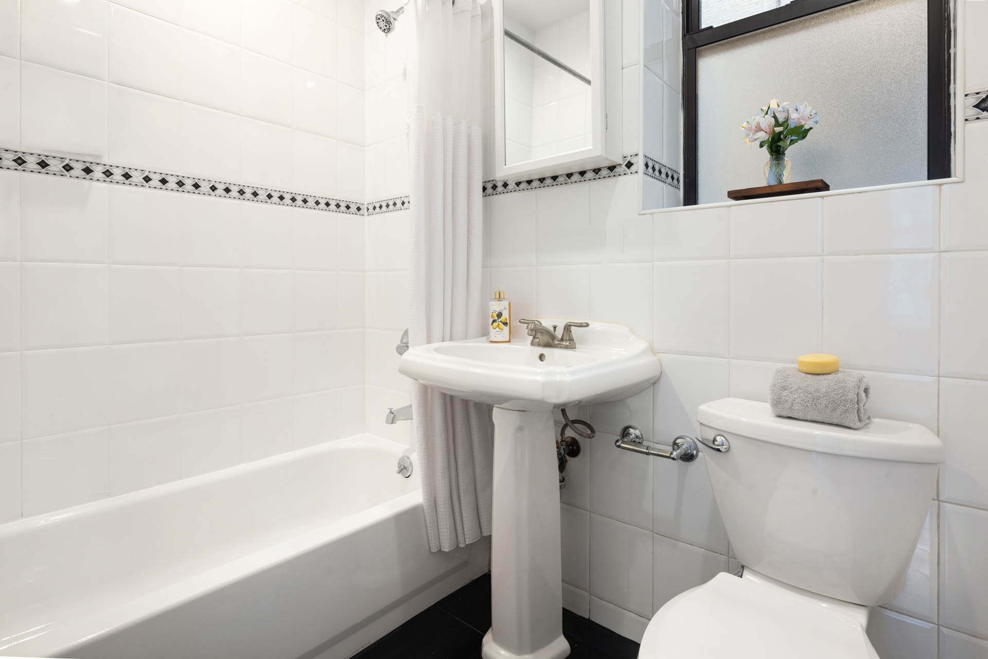 725 Riverside Drive 2G Hamilton Heights New York NY 10031