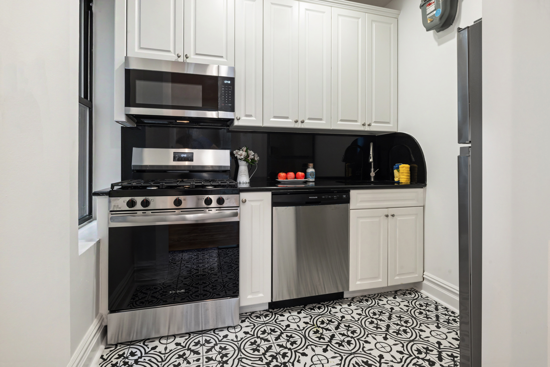 725 Riverside Drive 2G Hamilton Heights New York NY 10031