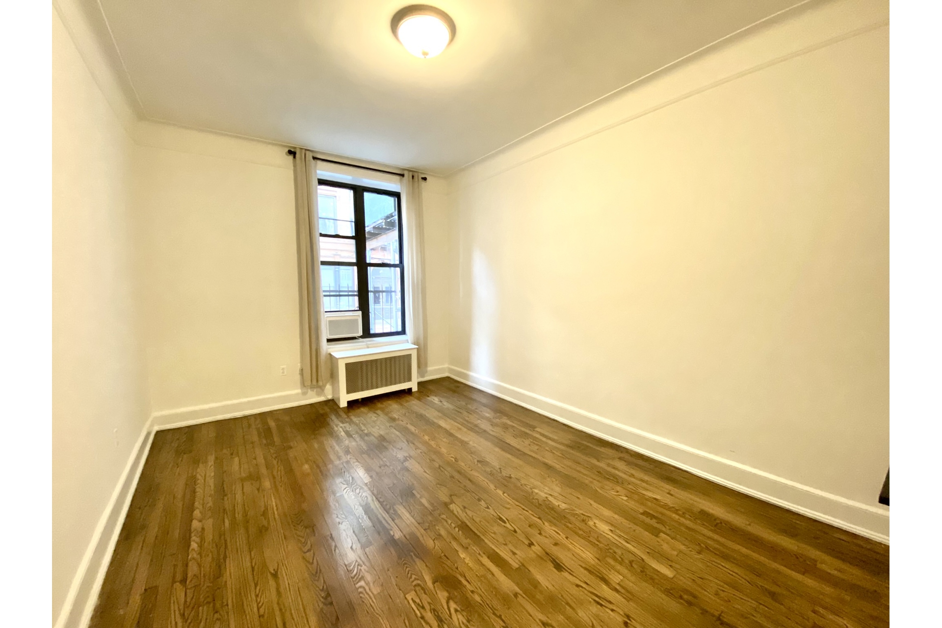 51 Seventh Avenue South 1F Greenwich Village New York NY 10014