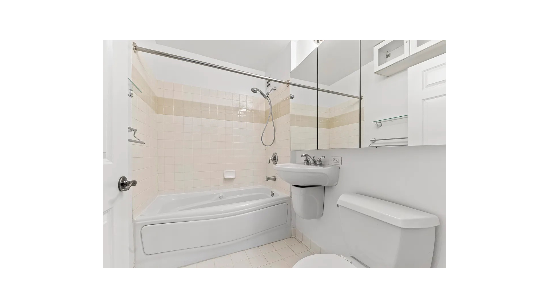 1400 Fifth Avenue 2D West Harlem New York NY 10026