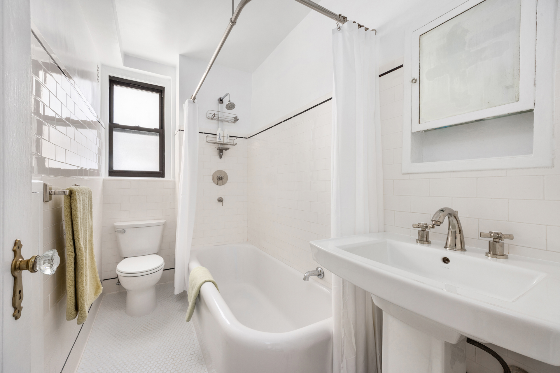 211 East 35th Street 9D Murray Hill New York NY 10016