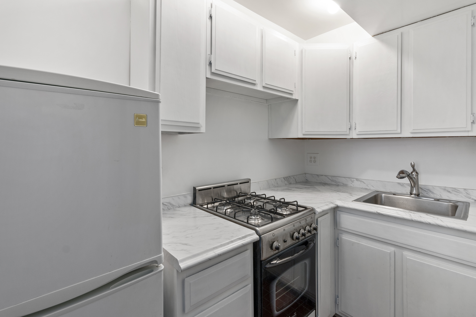 118 West 81st Street 1F Upper West Side New York NY 10024