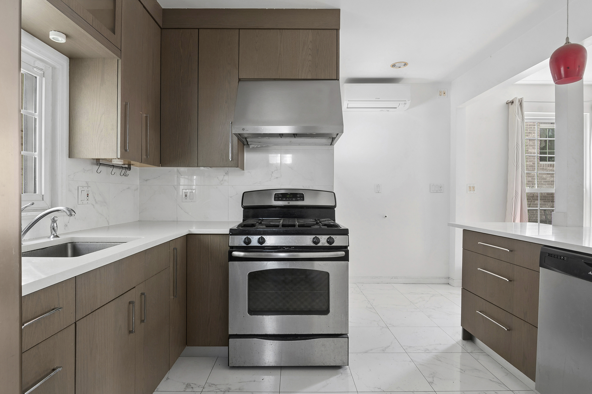 77-15 Kew Forest Lane Forest Hills Queens NY 11375
