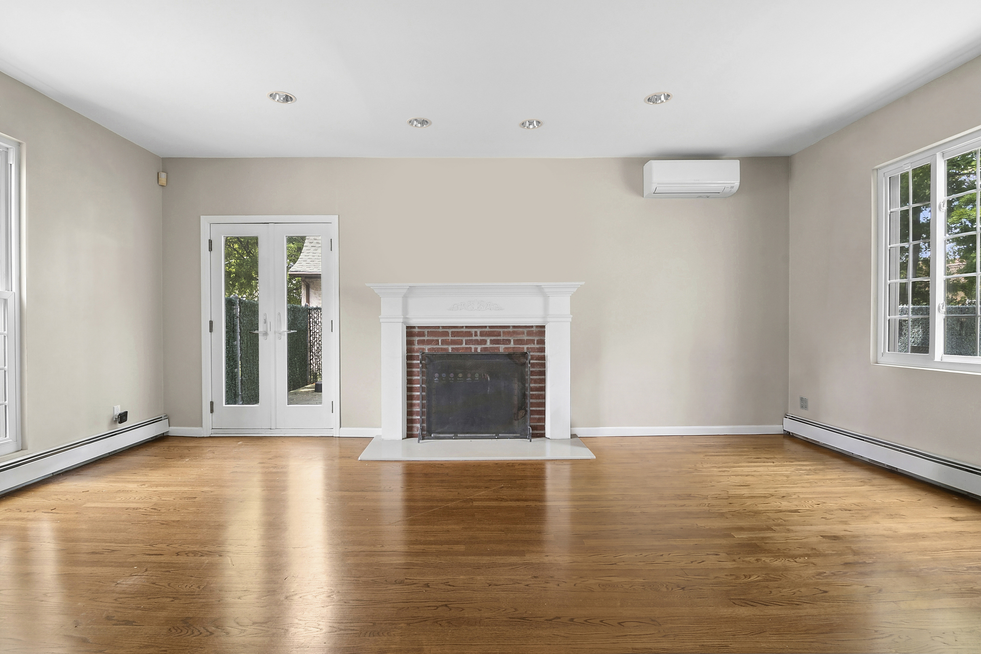77-15 Kew Forest Lane Forest Hills Queens NY 11375