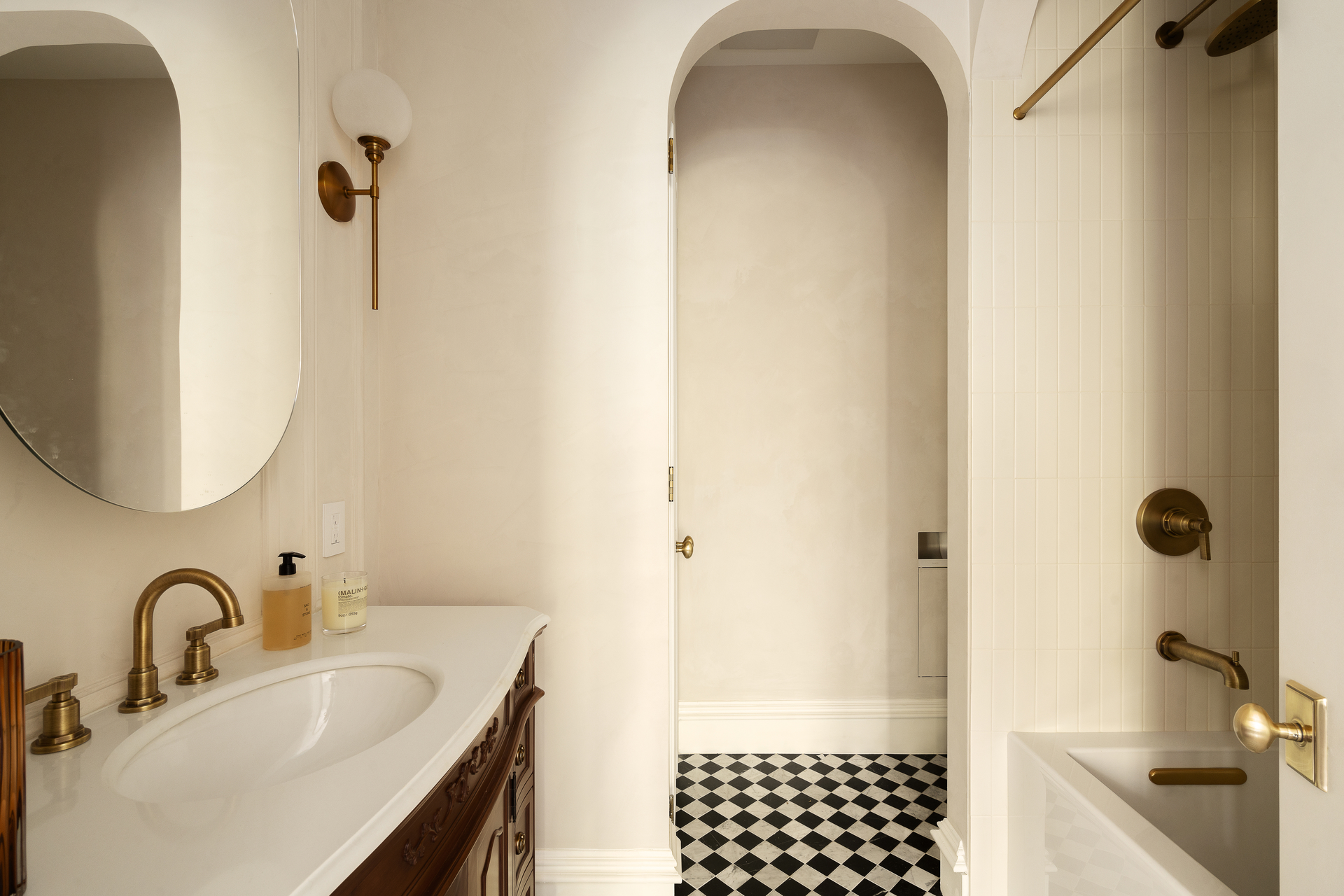 428 West 20th Street Chelsea New York NY 10011