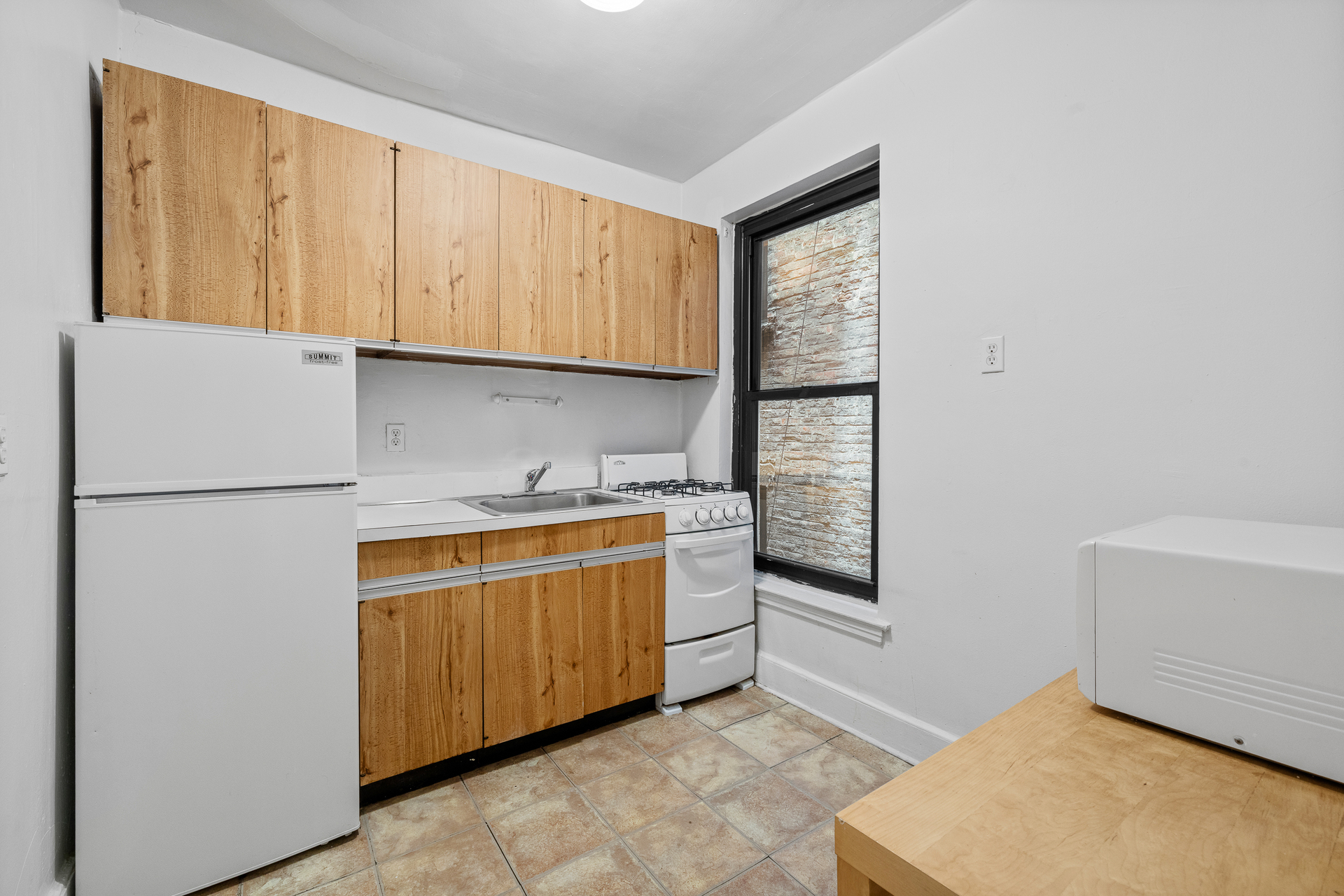 212 East 84th Street 3C Upper East Side New York NY 10028