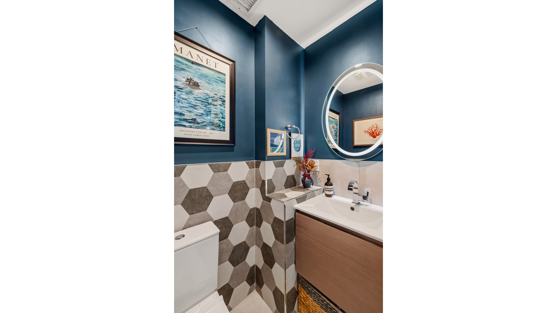 55 Maspeth Avenue 1F East Williamsburg Brooklyn NY 11211