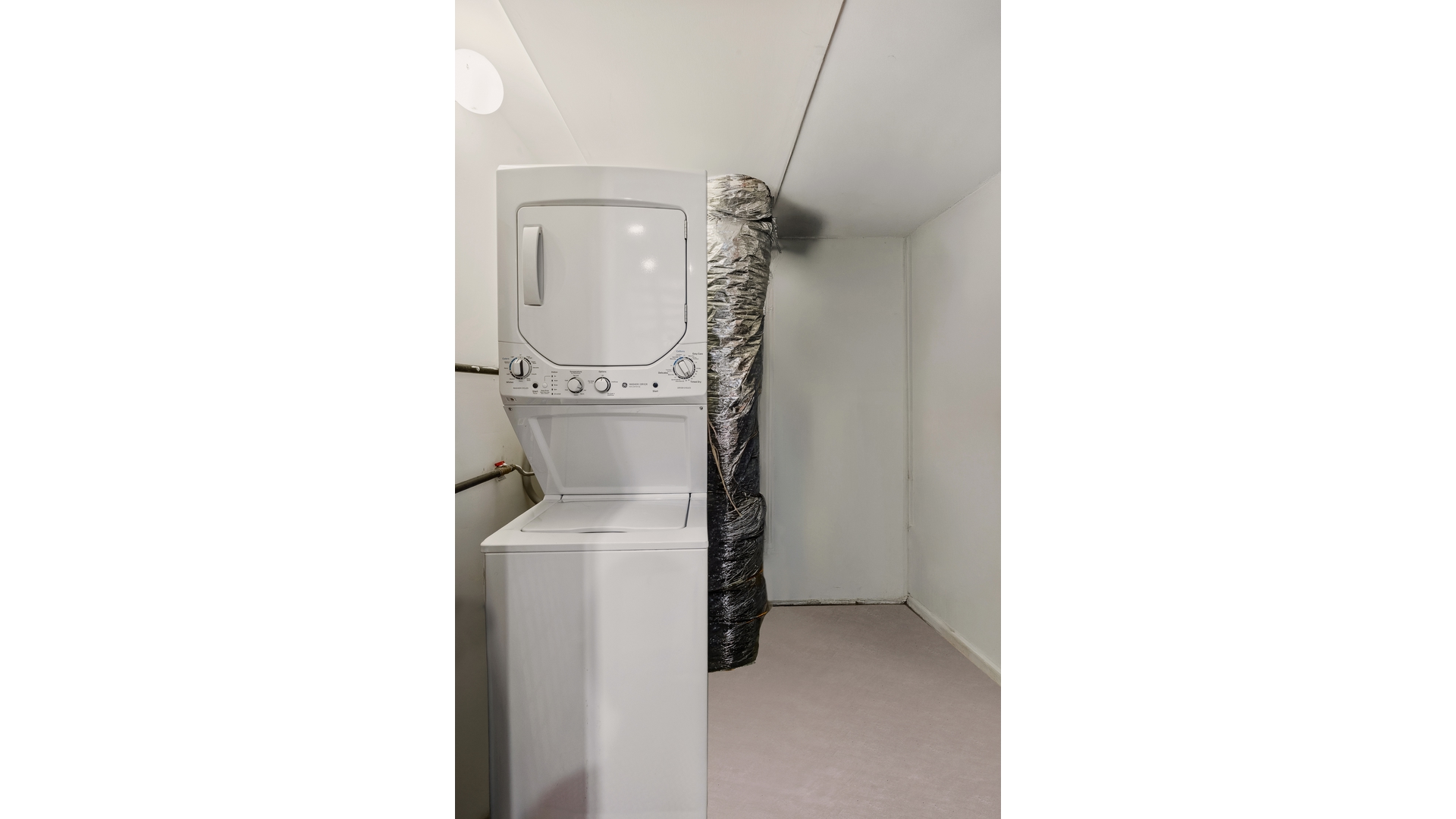 55 Maspeth Avenue 1F East Williamsburg Brooklyn NY 11211
