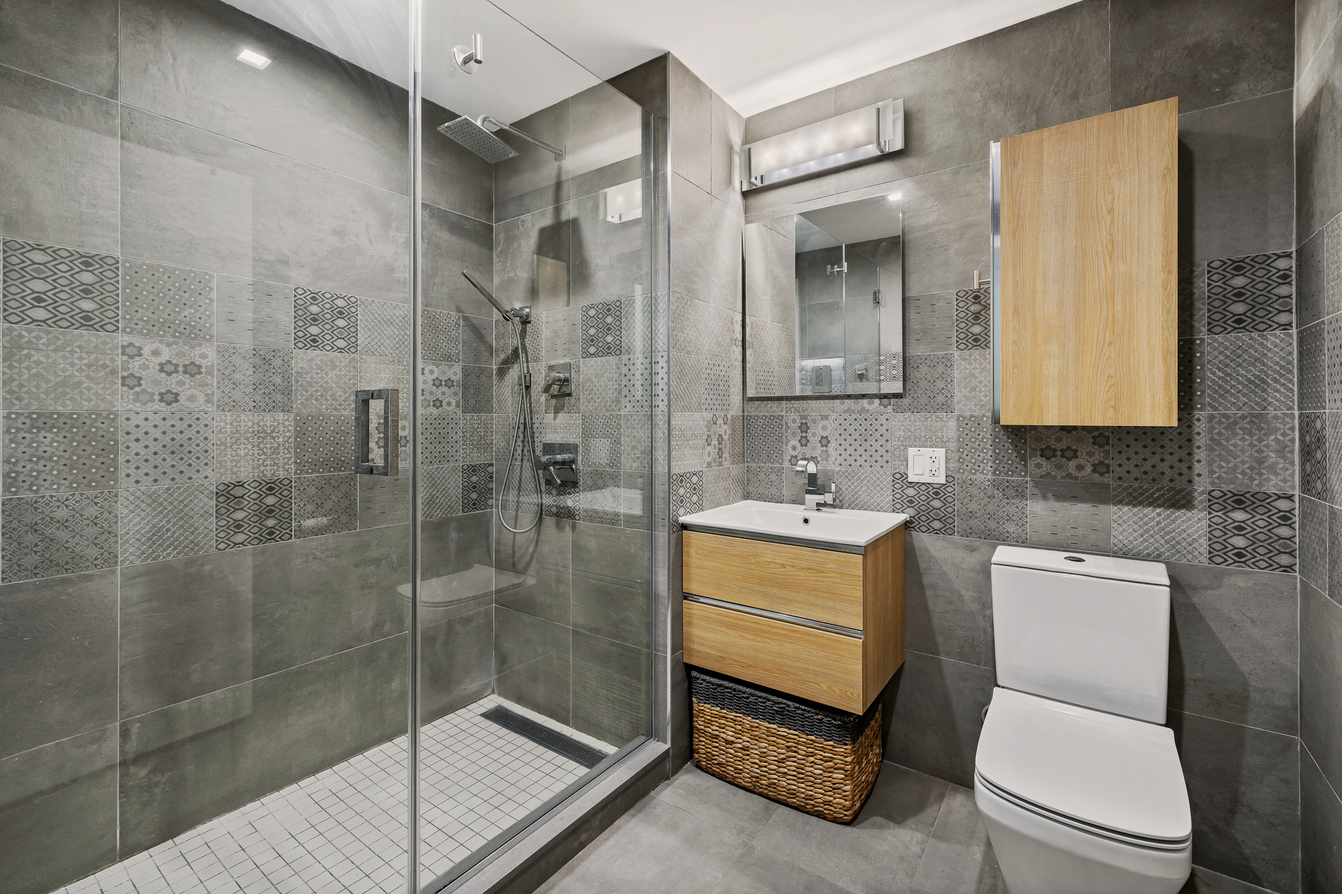 55 Maspeth Avenue 1F East Williamsburg Brooklyn NY 11211