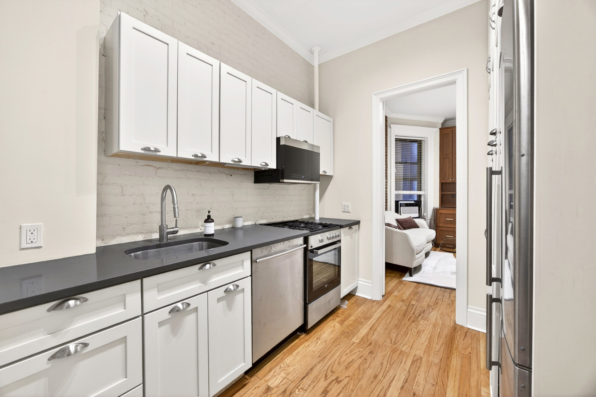 213 West 80th Street Upper West Side New York NY 10024