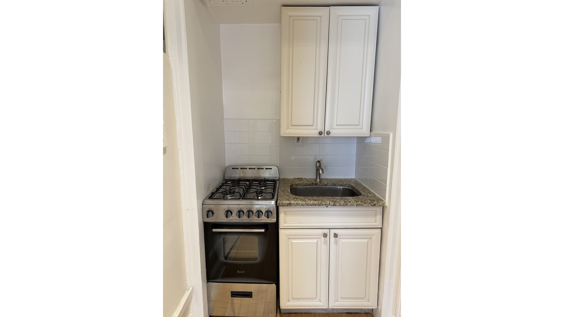 768 Madison Avenue 5R Upper East Side New York NY 10065
