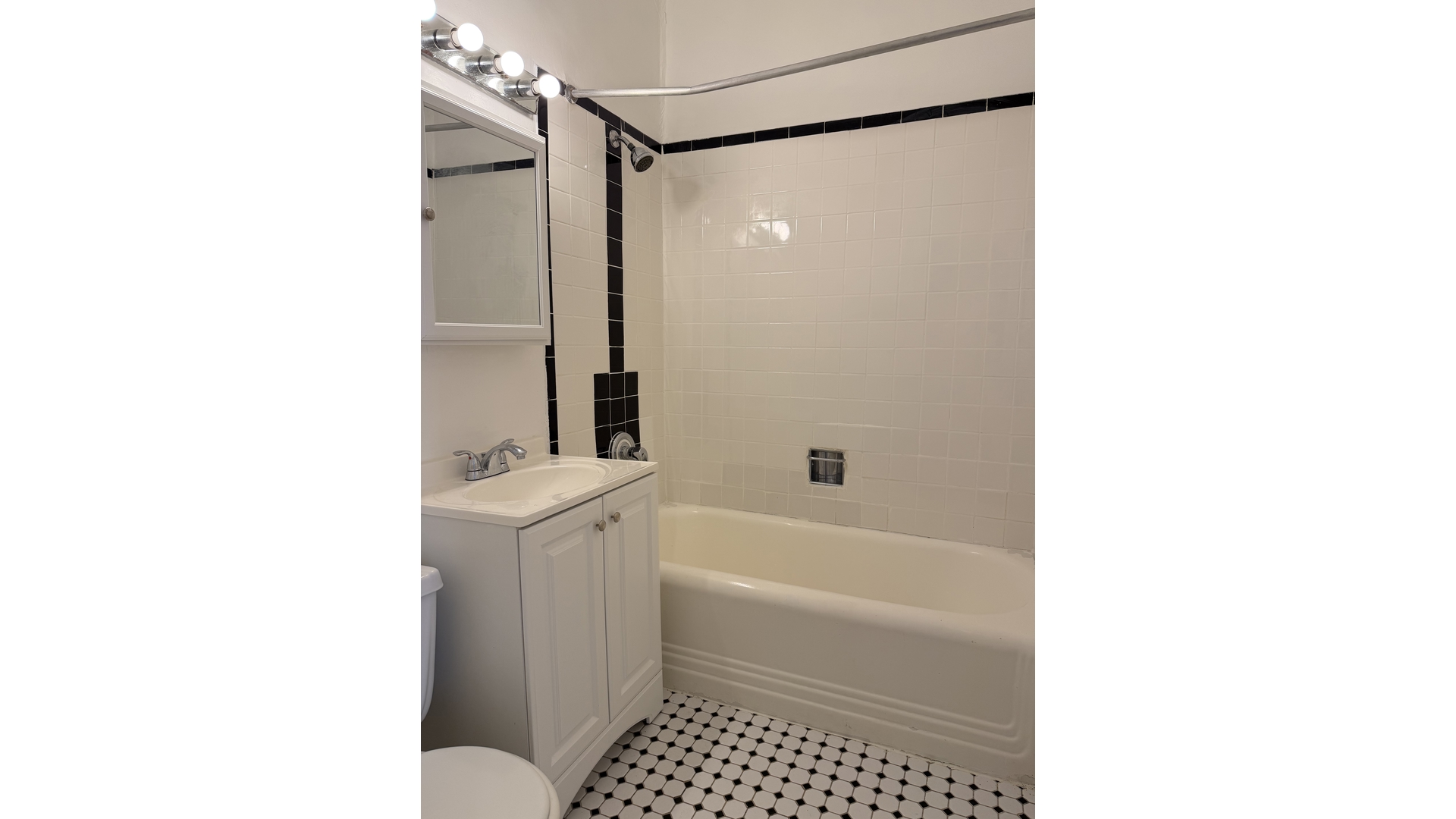 768 Madison Avenue 5R Upper East Side New York NY 10065