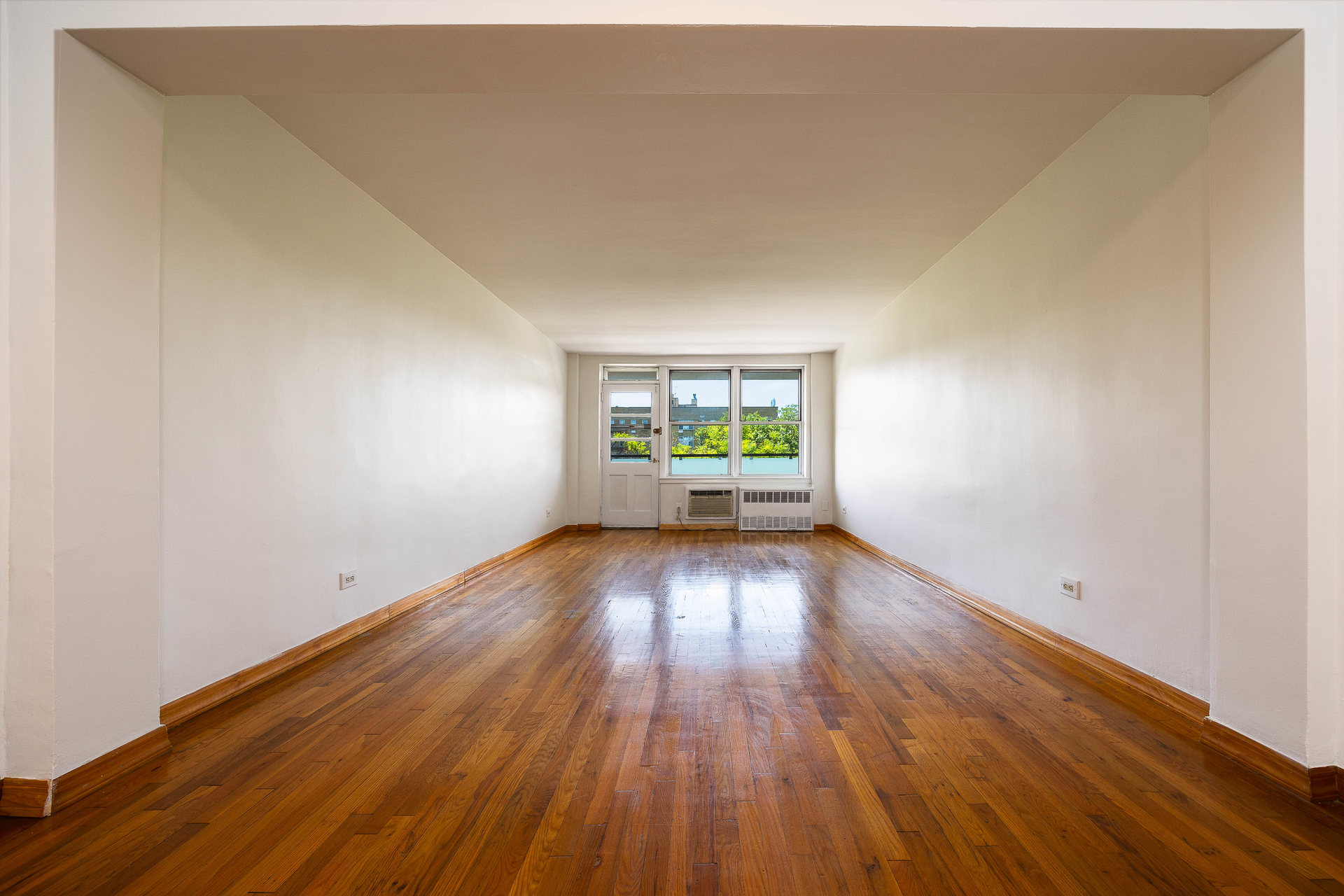 525 Ocean Parkway 4A Kensington Brooklyn NY 11218