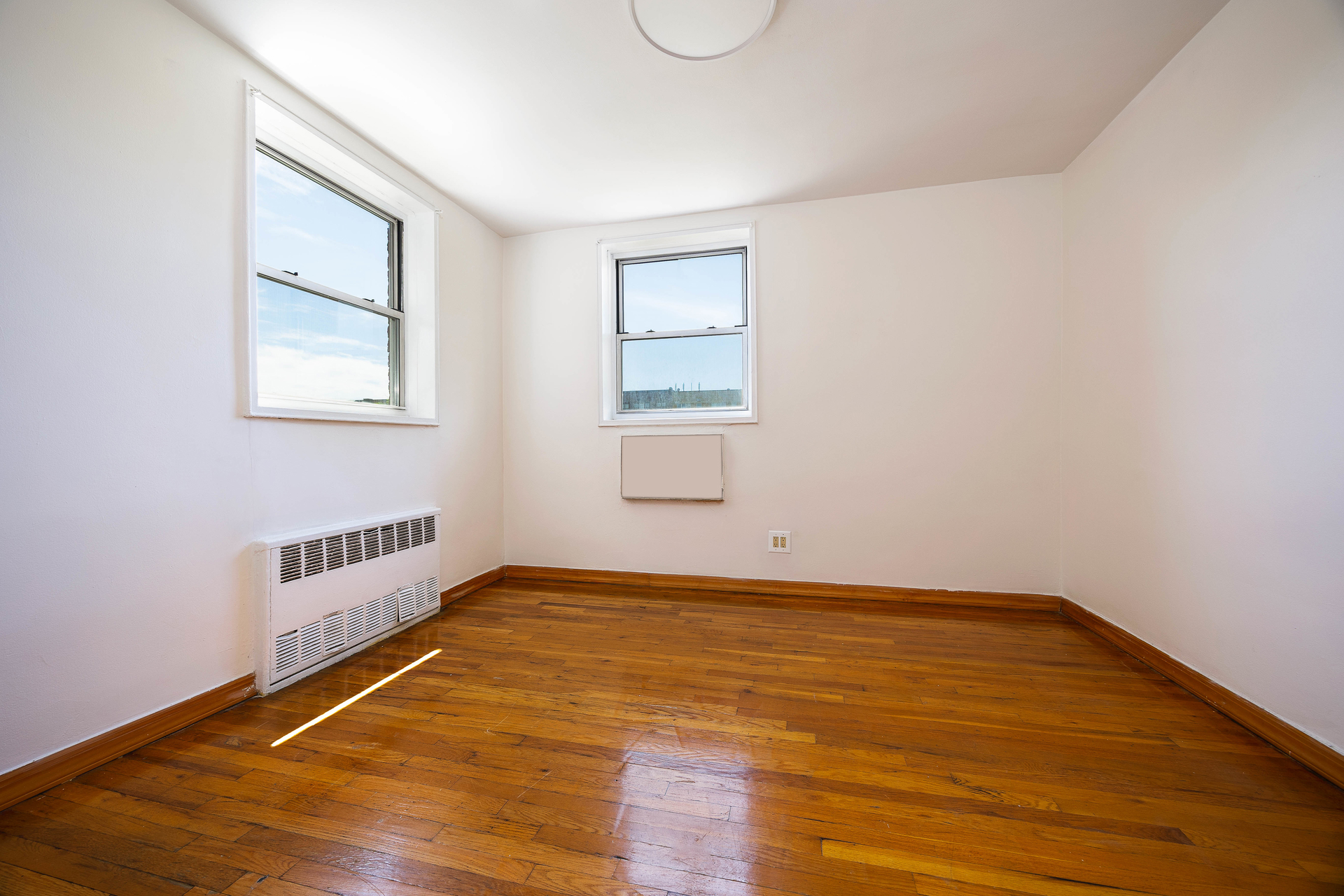 525 Ocean Parkway 4A Kensington Brooklyn NY 11218