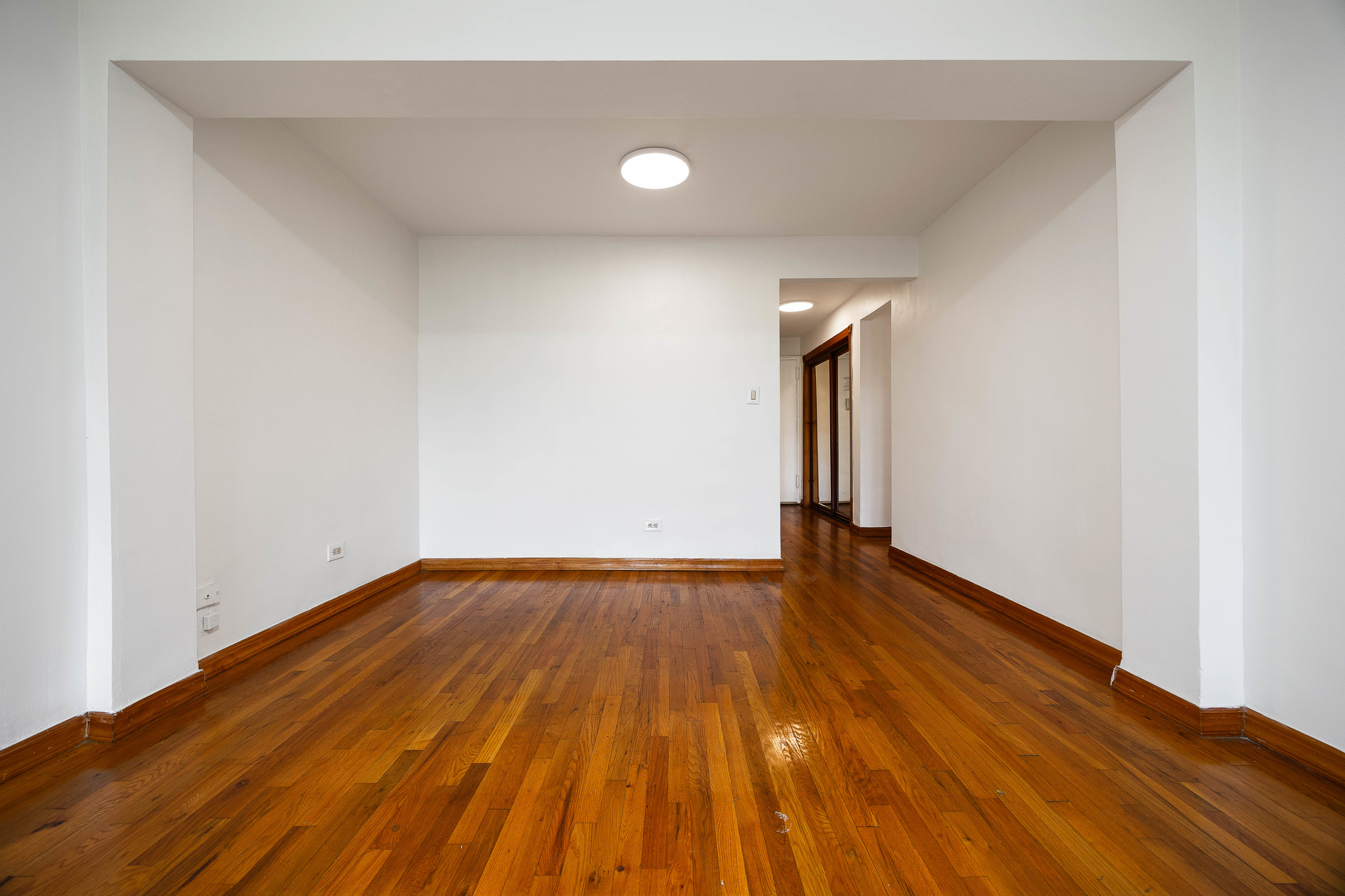 525 Ocean Parkway 4A Kensington Brooklyn NY 11218