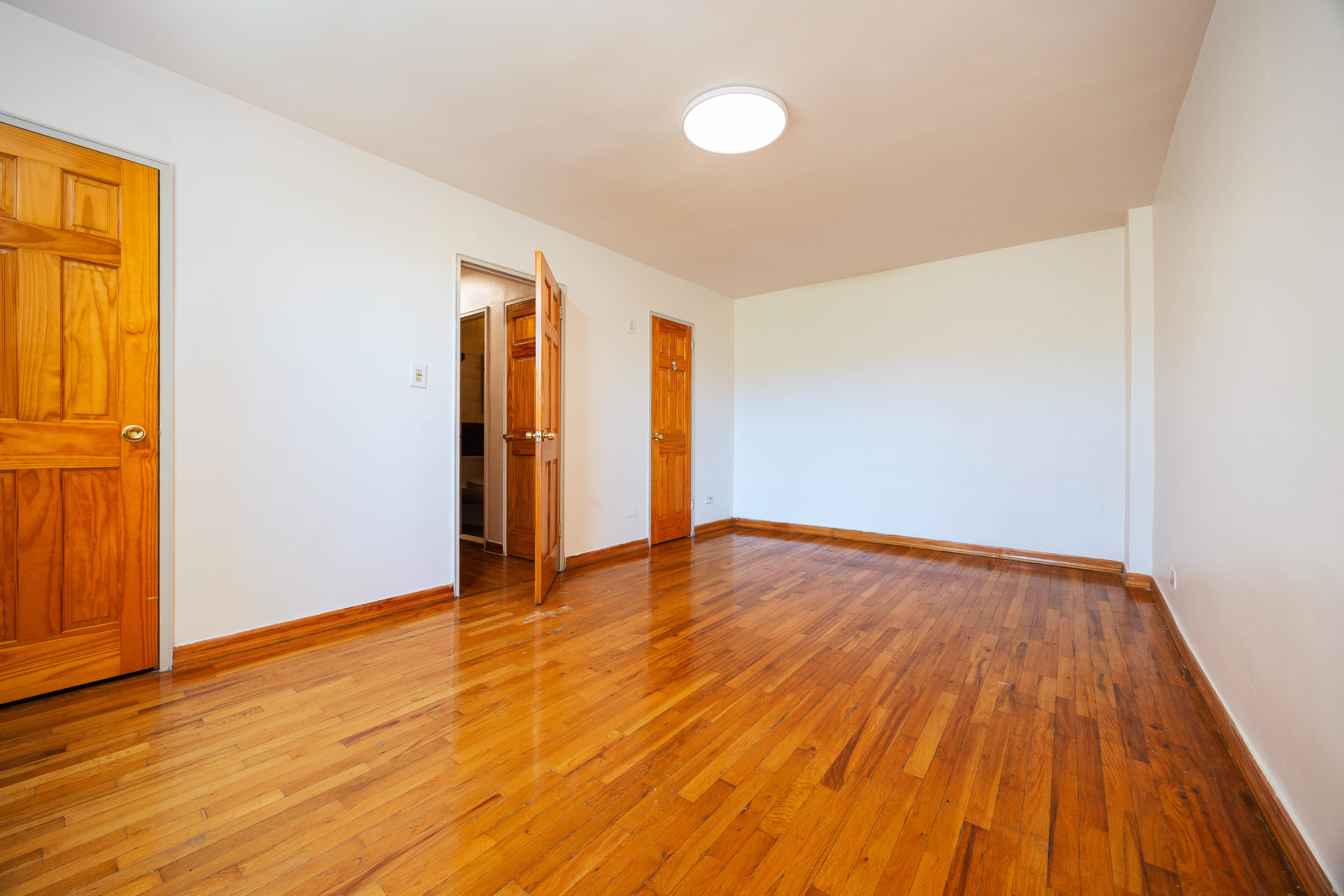 525 Ocean Parkway 4A Kensington Brooklyn NY 11218
