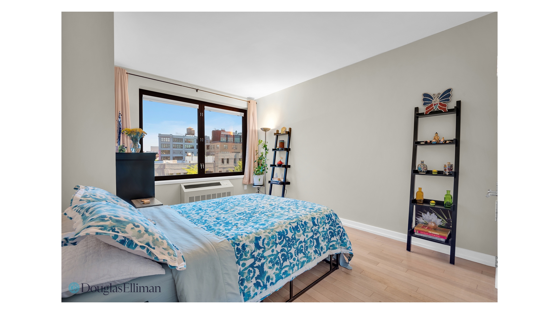 21-45 44th Drive Long Island City Queens NY 11101