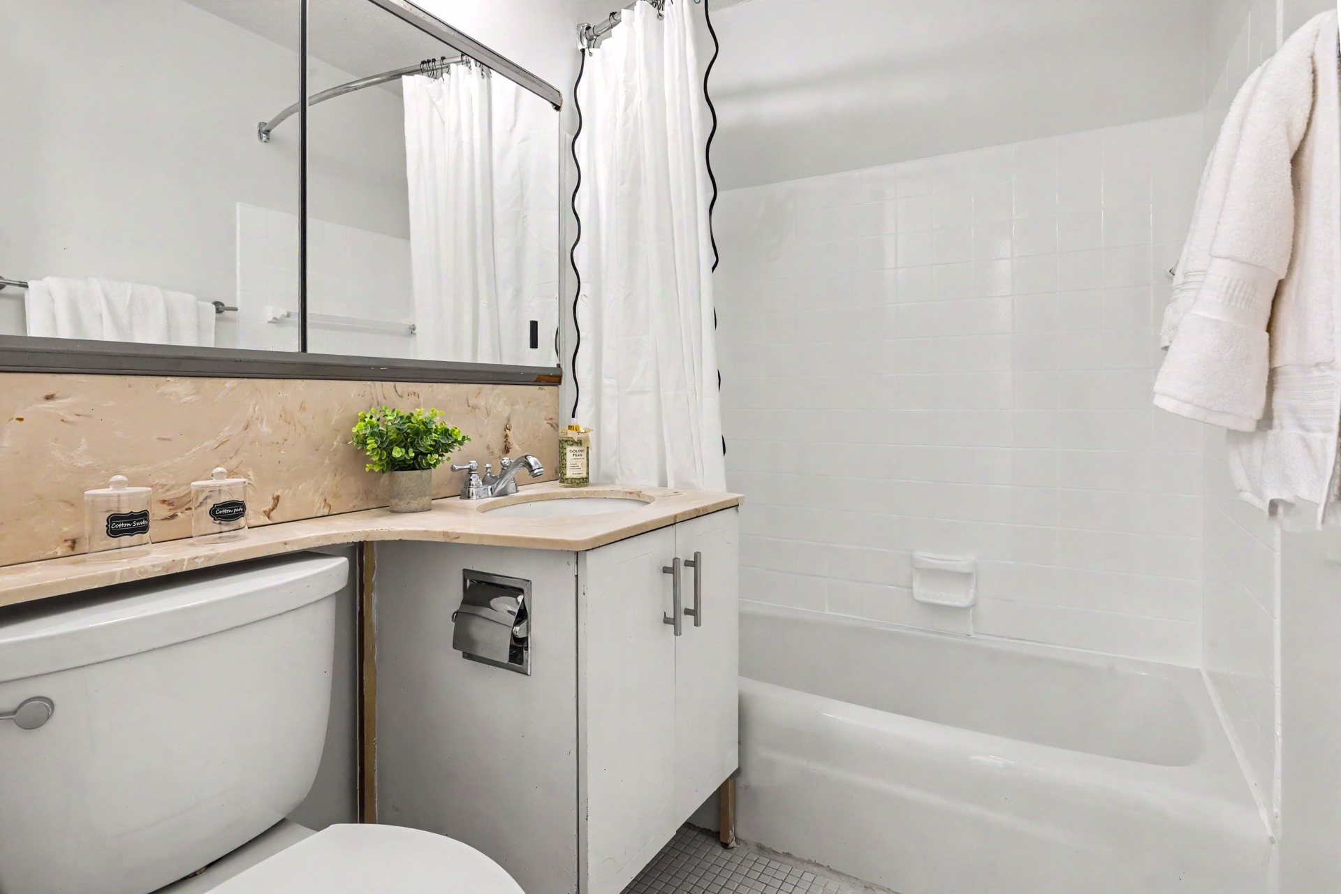 201 West 70th Street 2L Lincoln Square New York NY 10023