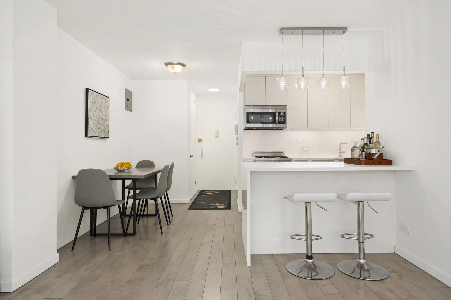 16 West 16th Street 6ES Flatiron District New York NY 10011