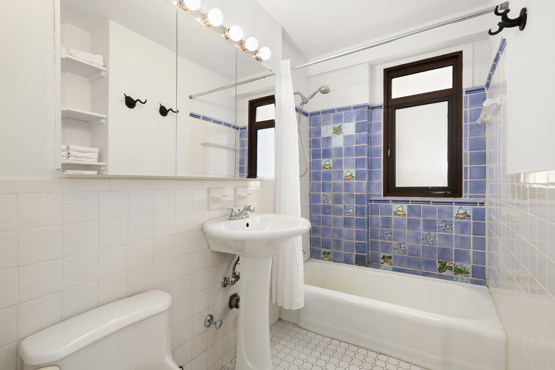 16 West 16th Street 6ES Flatiron District New York NY 10011