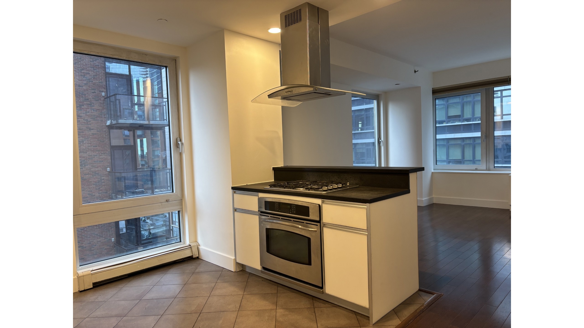 44-27 Purves Street 9C Long Island City Queens NY 11101