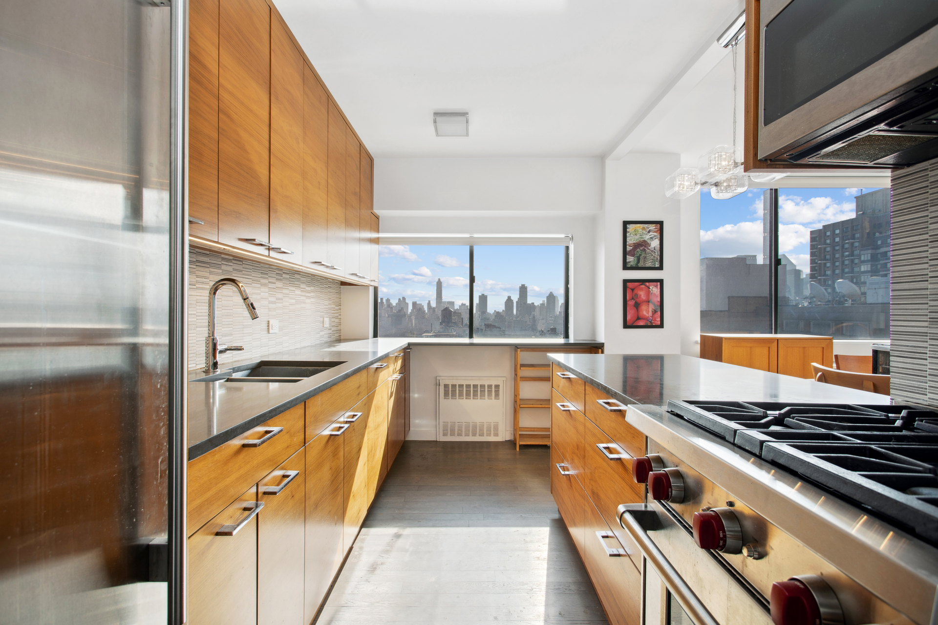 45 West 67th Street 22B Lincoln Square New York NY 10023