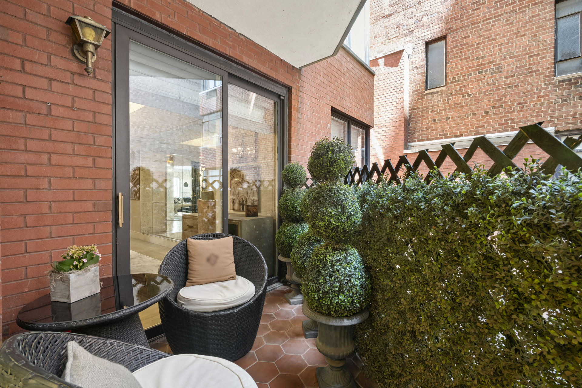 52 East 72nd Street 7 Upper East Side New York NY 10021