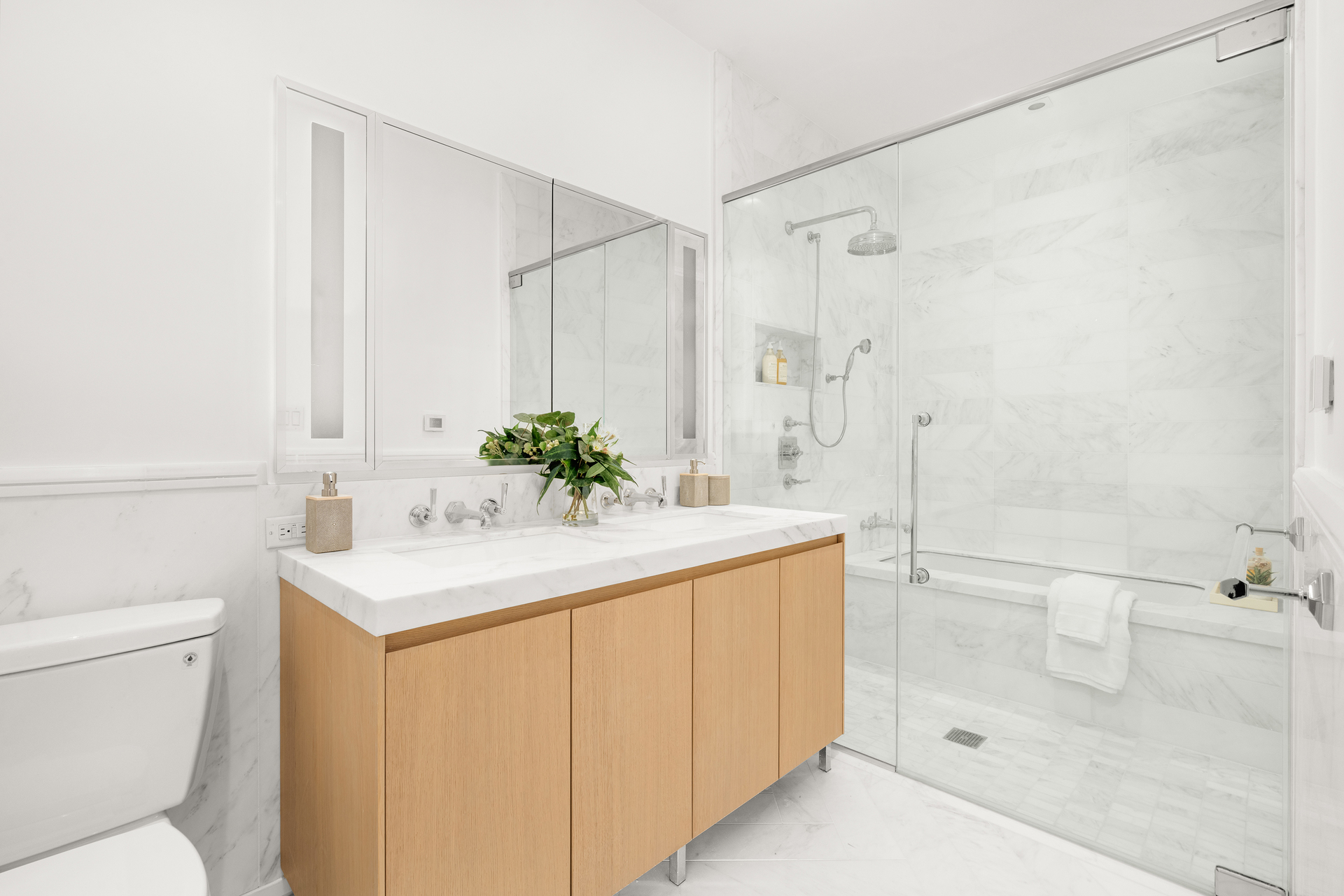 215 East 19th Street 1D Gramercy Park New York NY 10003