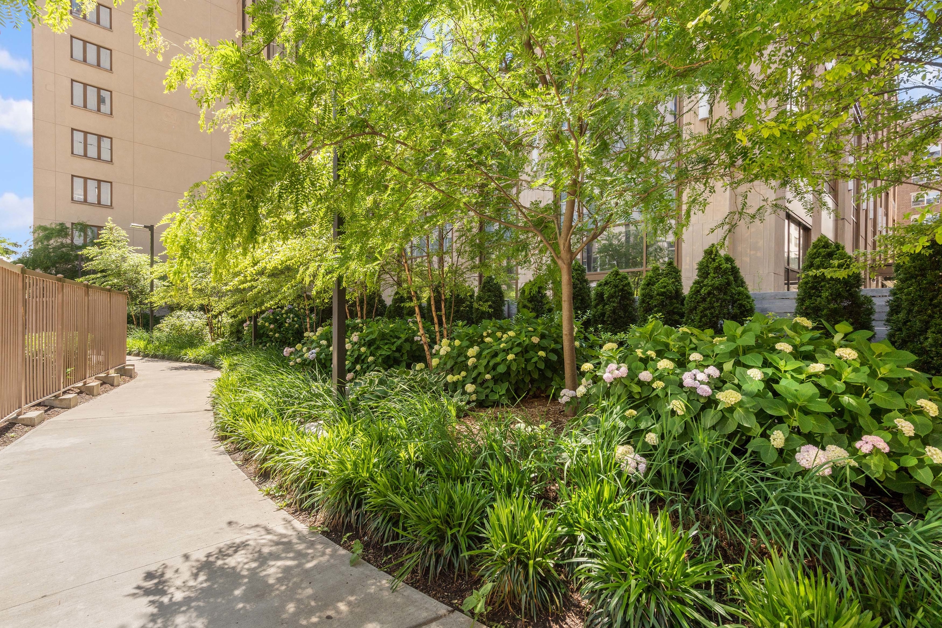 215 East 19th Street 1D Gramercy Park New York NY 10003