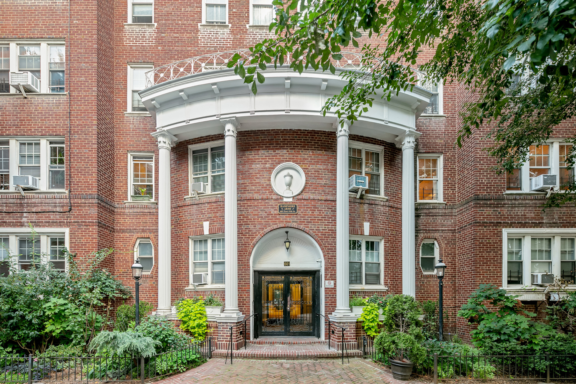 601 East 19th Street 4M Ditmas Park Brooklyn NY 11226