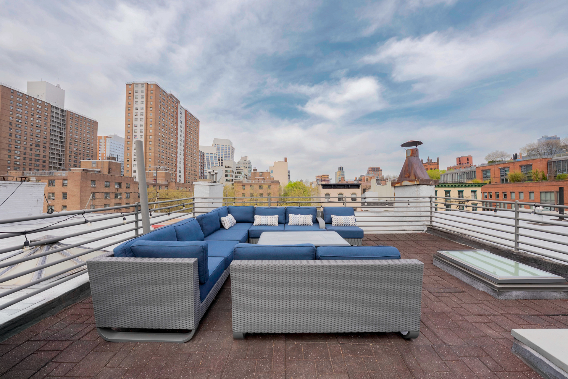 152 Ninth Avenue 2 Chelsea New York NY 10011