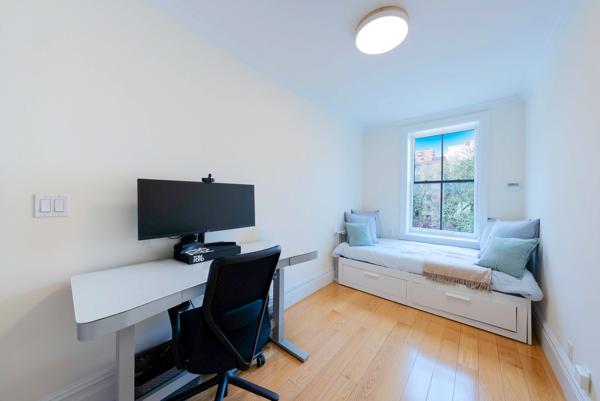 152 Ninth Avenue 2 Chelsea New York NY 10011