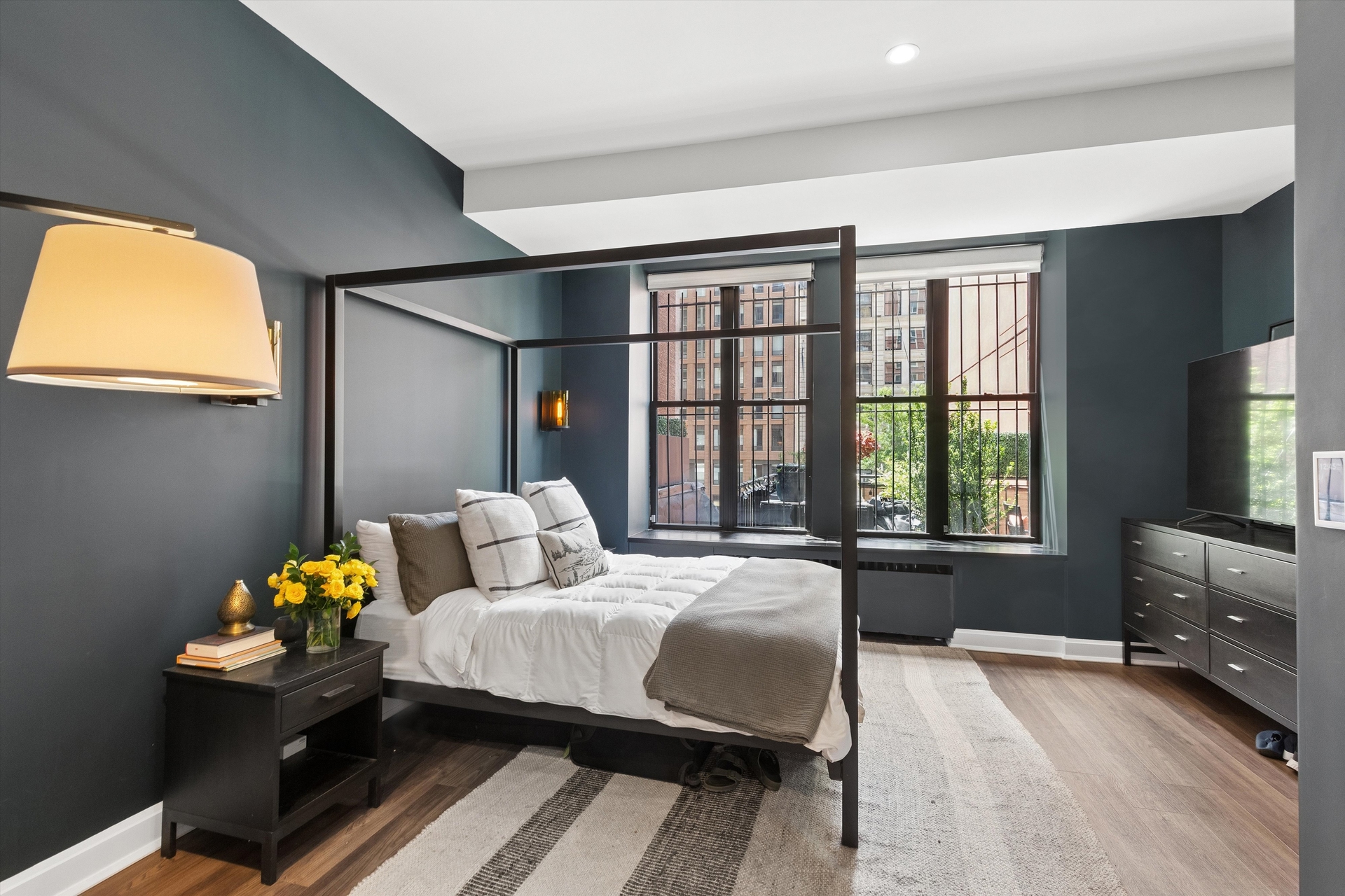 252 West 30th Street 2B Chelsea New York NY 10001