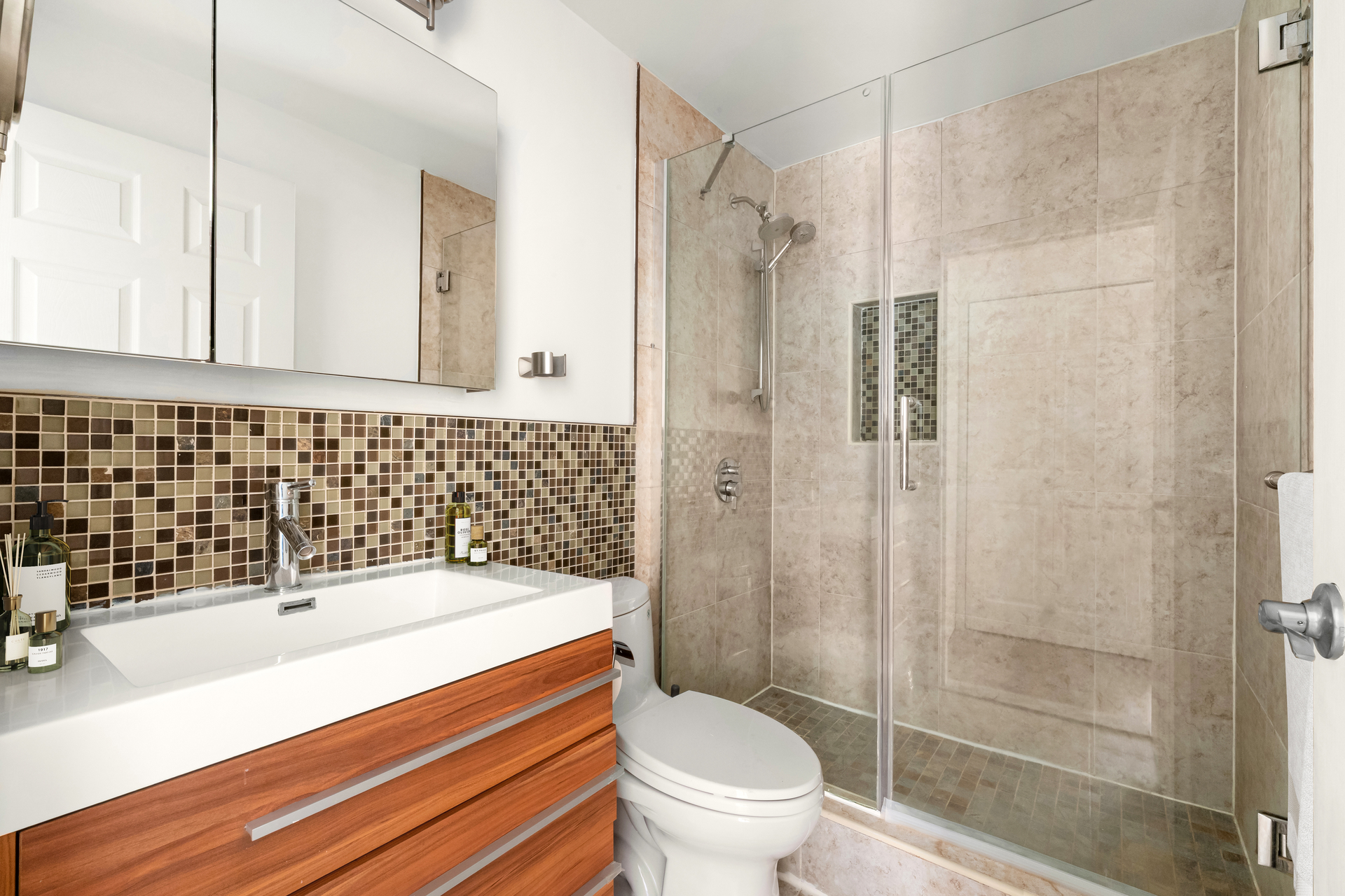 2250 Broadway 5L Upper West Side New York NY 10024