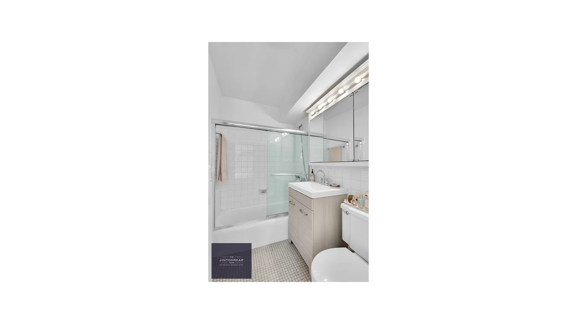 220 East 67th Street 4B Upper East Side New York NY 10065