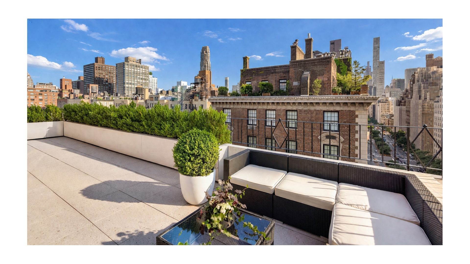785 Park Avenue 17BC Upper East Side New York NY 10021