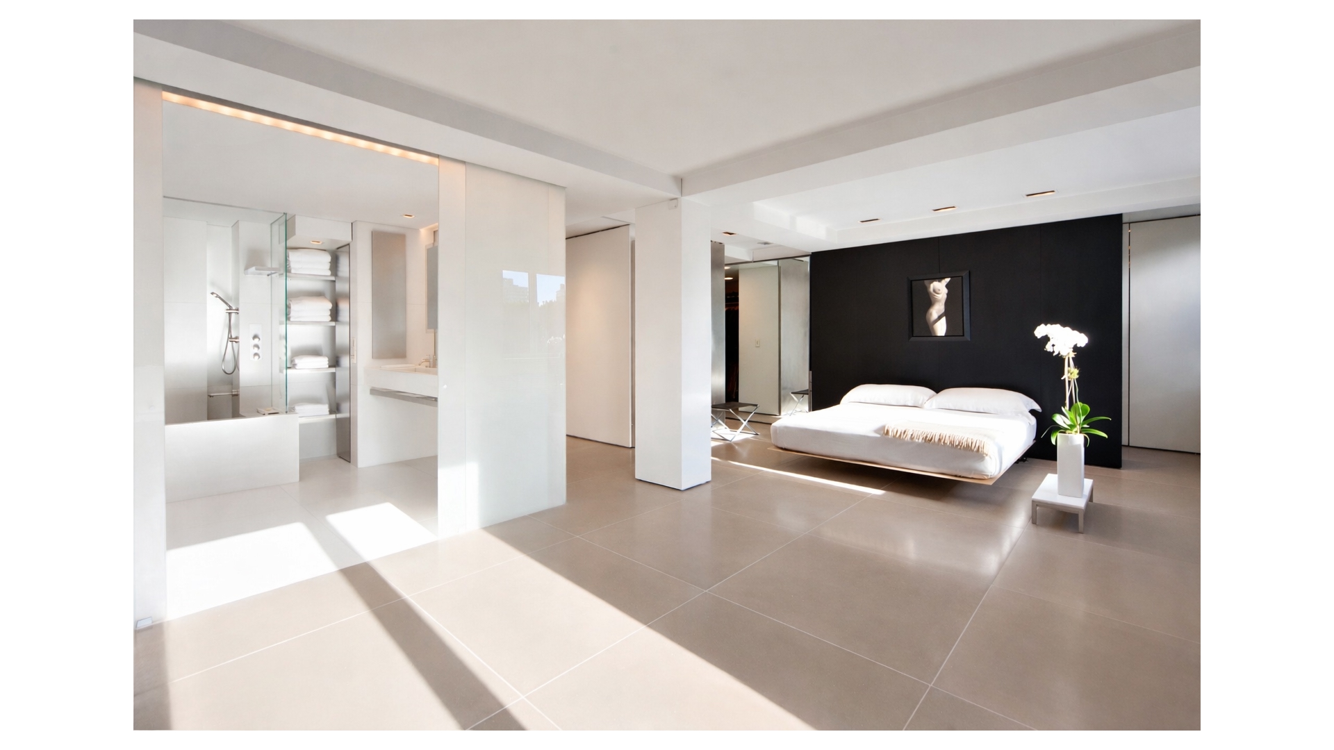 785 Park Avenue 17BC Upper East Side New York NY 10021