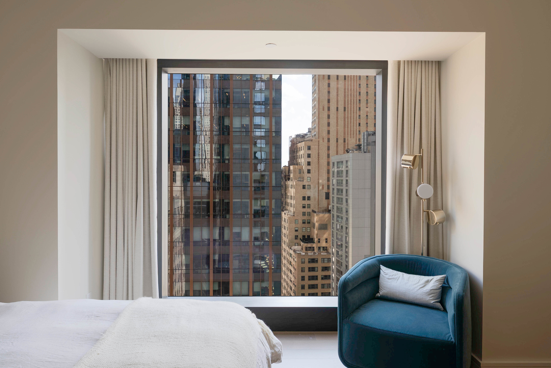 125 Greenwich Street 25C Financial District New York NY 10006