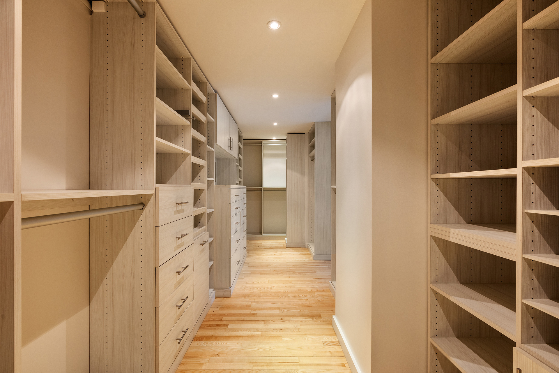 322 West 57th Street 44K2 Clinton New York NY 10019