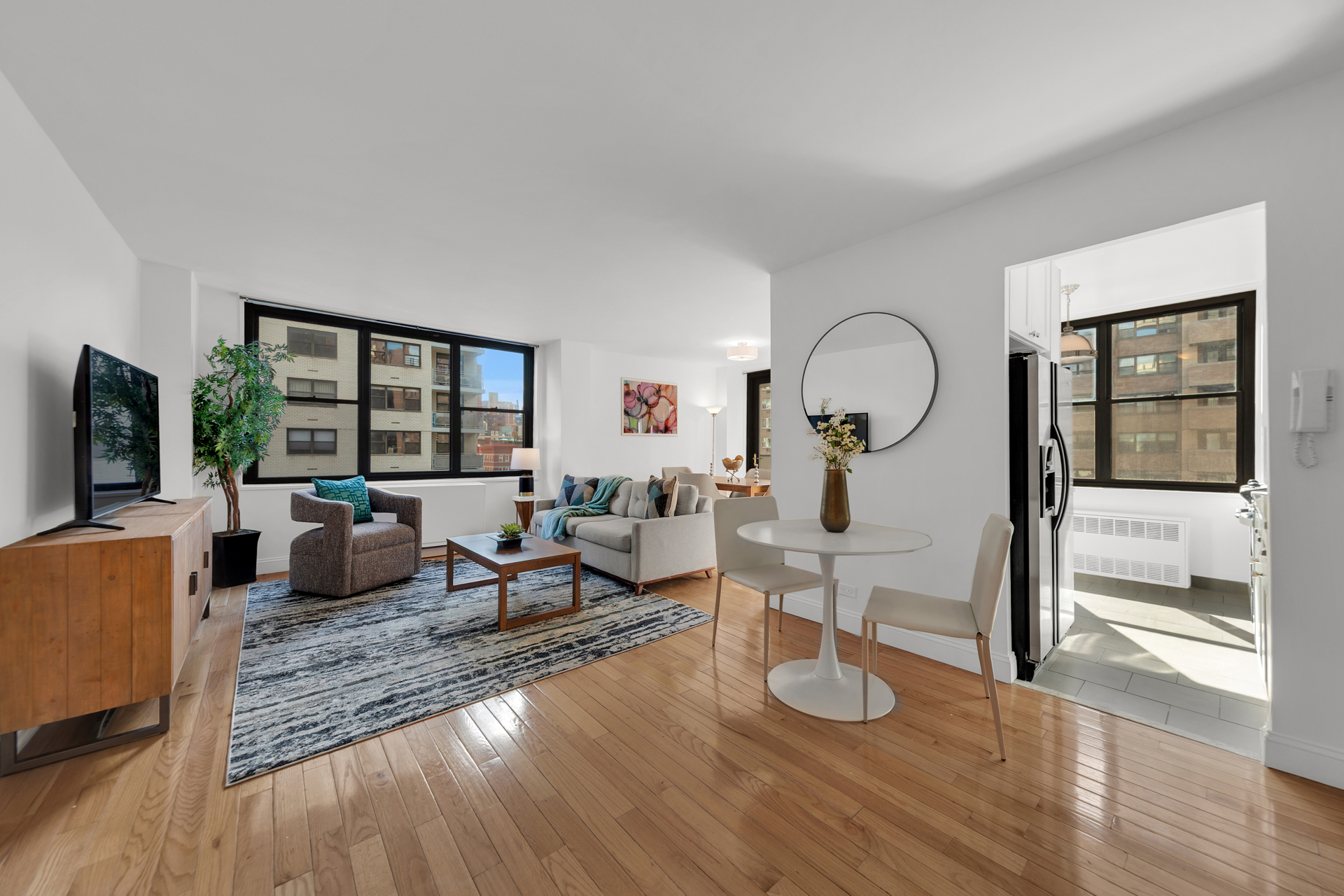 301 East 87th Street 9D Upper East Side New York NY 10128