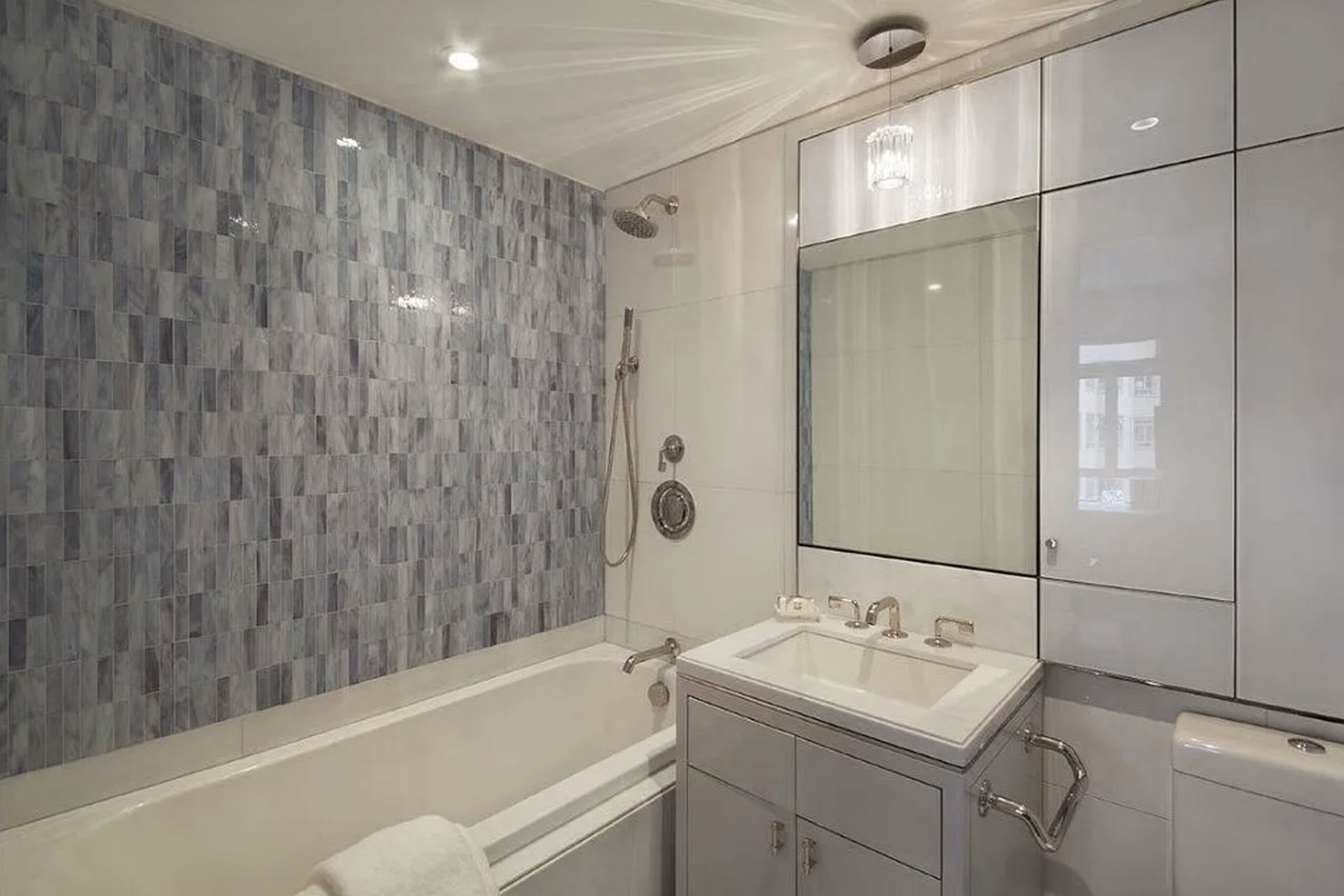 21 East 61st Street 7A Upper East Side New York NY 10065
