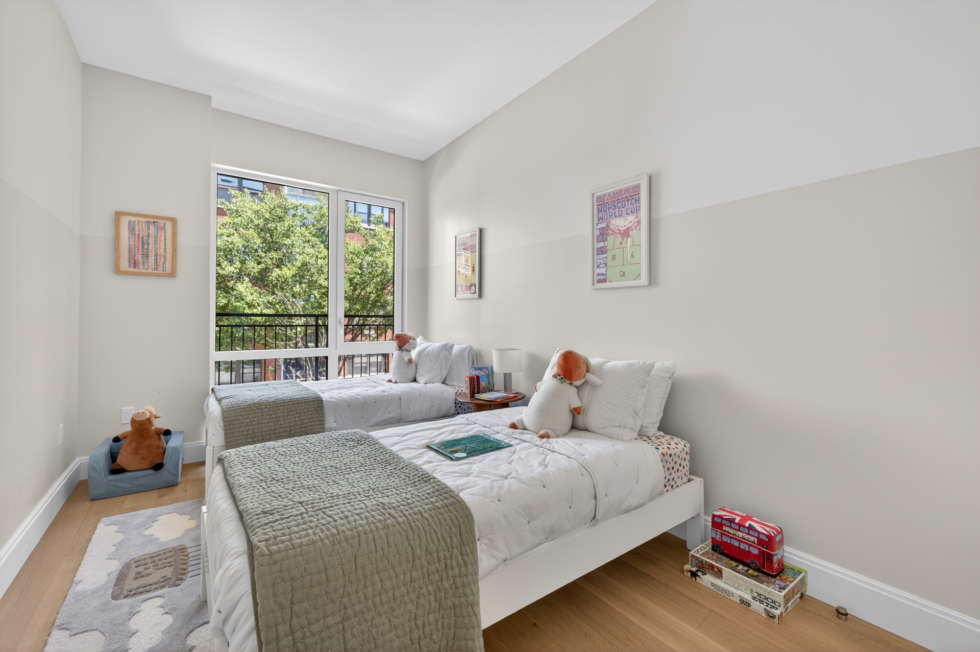 222 16th Street 3F Park Slope Brooklyn NY 11215