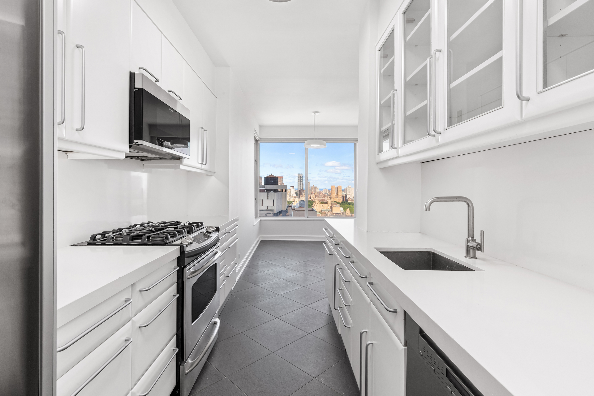 200 East 69th Street 32C Upper East Side New York NY 10021